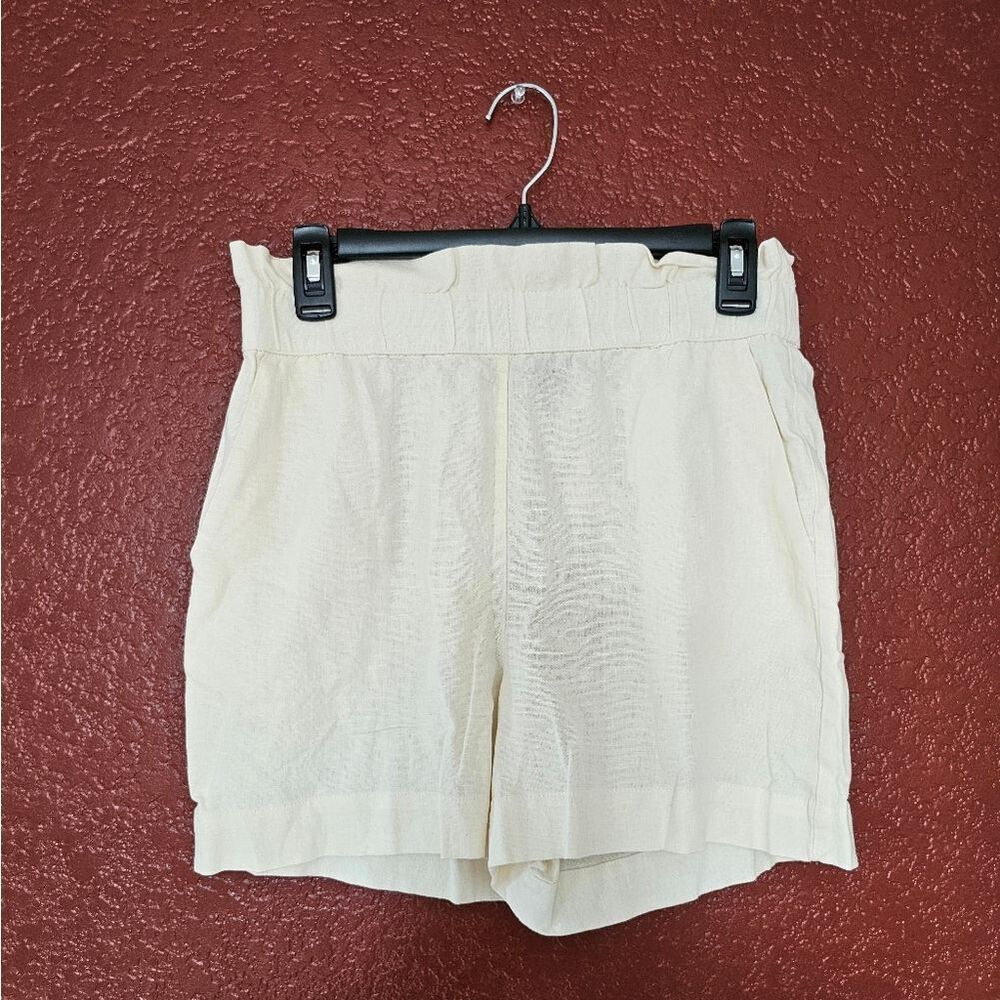 Vero Moda Cream High Waist Women's Shorts